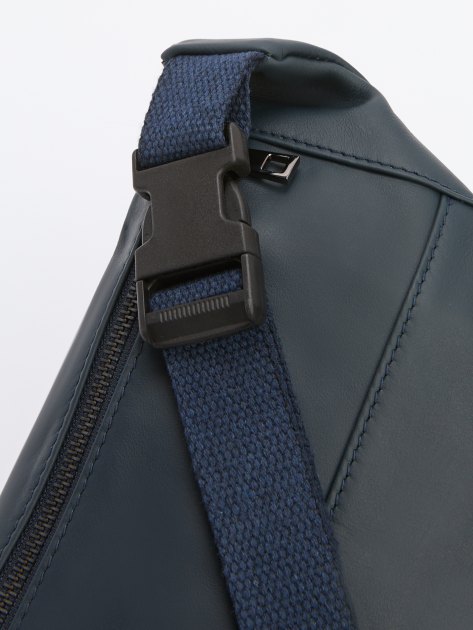 Женская поясная сумка DIVA`S BAG ELVIN, Артикул TR153, темно-синий | 2234683. Ракурс 4 Женская поясная сумка DIVA`S BAG ELVIN, Артикул TR153, темно-синий | 2234683. Ракурс 4