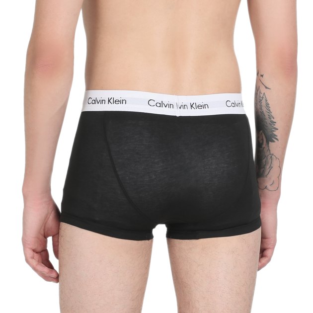 Мужские трусы 3 шт. CALVIN KLEIN 3P LOW RISE TRUNK, Артикул 0000U2664G, мультицвет | 2263050. Ракурс 2 Мужские трусы 3 шт. CALVIN KLEIN 3P LOW RISE TRUNK, Артикул 0000U2664G, мультицвет | 2263050. Ракурс 2