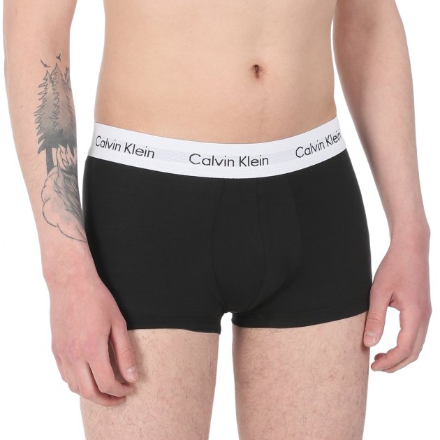 Мужские трусы 3 шт. CALVIN KLEIN 3P LOW RISE TRUNK, Артикул 0000U2664G, черный | 2283828. Ракурс 4 Мужские трусы 3 шт. CALVIN KLEIN 3P LOW RISE TRUNK, Артикул 0000U2664G, черный | 2283828. Ракурс 4