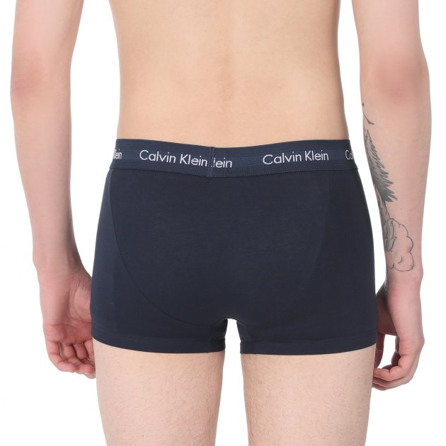Мужские трусы 3 шт. CALVIN KLEIN 3P LOW RISE TRUNK, Артикул 0000U2664G, мультицвет | 2283834. Ракурс 2 Мужские трусы 3 шт. CALVIN KLEIN 3P LOW RISE TRUNK, Артикул 0000U2664G, мультицвет | 2283834. Ракурс 2