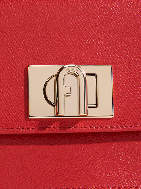 Женская сумка через плечо кросс-боди FURLA, Артикул FURLA 1927 MINI CROSSBODY 20, красный | 2394895. Ракурс 3