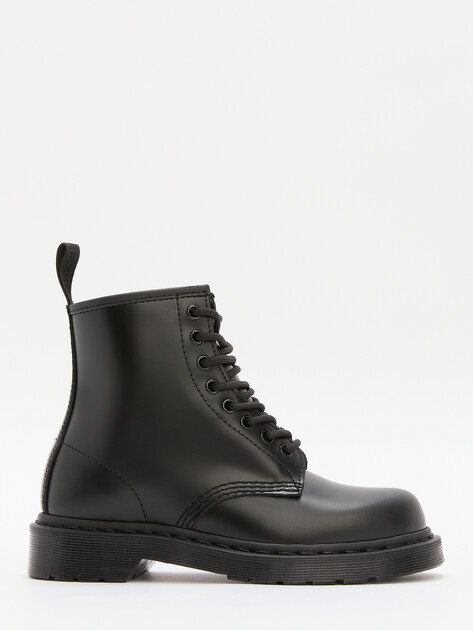 Ботинки DR. MARTENS 1460 MONO SMOOTH Hf, Артикул 14353001, черный | 2413771. Ракурс 3 Ботинки DR. MARTENS 1460 MONO SMOOTH Hf, Артикул 14353001, черный | 2413771. Ракурс 3