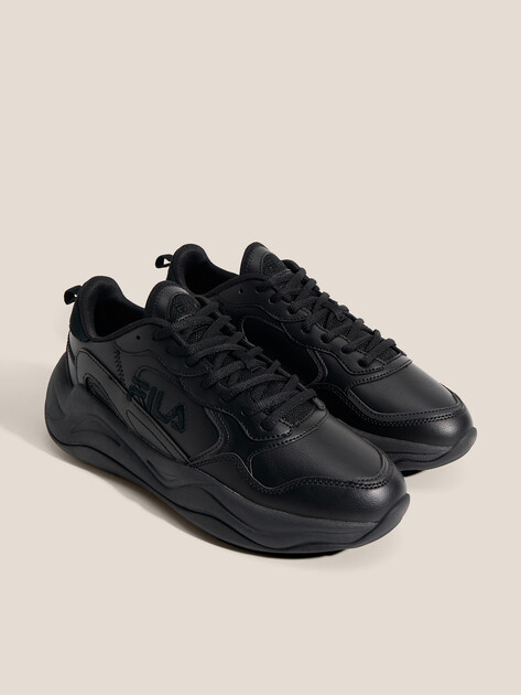 Мужские кроссовки FILA SHADE, Артикул SHADE, черный | 2414711. Ракурс 3