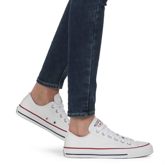 Converse en leder clearance