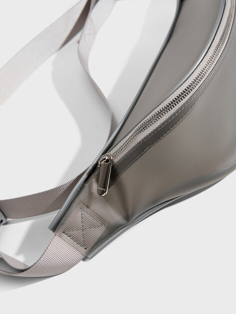 Женская поясная сумка CALZETTI, Артикул TRANSPARENT BELT BAG NEW, темно-серый | 2474613. Ракурс 2