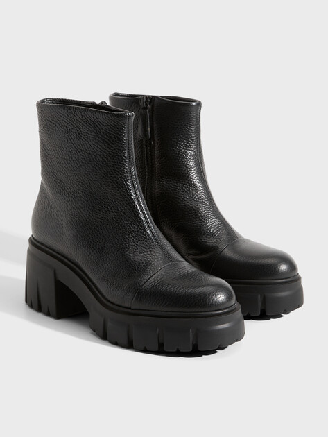 Женские ботильоны EASY BY LORIBLU, Артикул EME304E4, черный | 2737055. Ракурс 3