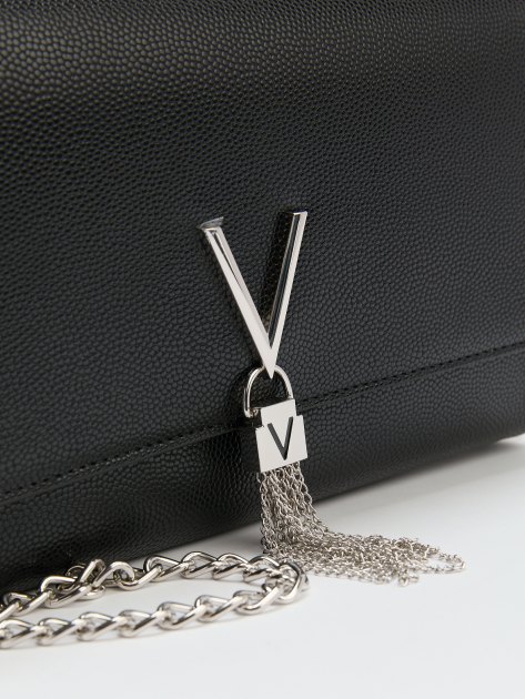 Клатч VALENTINO DIVINA, Артикул VBS1R401G, черный | 2768323. Ракурс 3 Клатч VALENTINO DIVINA, Артикул VBS1R401G, черный | 2768323. Ракурс 3