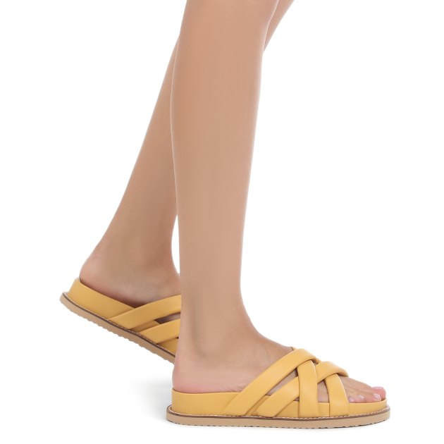 Женские шлепанцы INUOVO, Артикул 805001, темно-желтый | 2945658. Ракурс 4