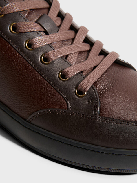 Мужские кеды TENDANCE, Артикул HS22051-3, темно-коричневый | 3134480. Ракурс 4