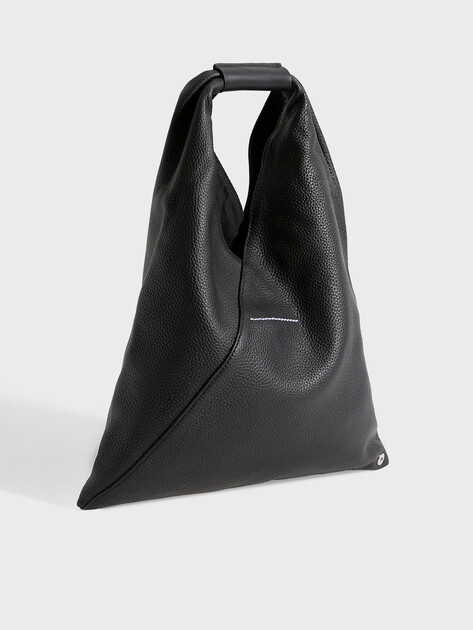 Женский шоппер MM6 MAISON MARGIELA SMALL JAPANESE HANDBAG, Артикул S54WD0043, черный | 3199530. Ракурс 4 Женский шоппер MM6 MAISON MARGIELA SMALL JAPANESE HANDBAG, Артикул S54WD0043, черный | 3199530. Ракурс 4
