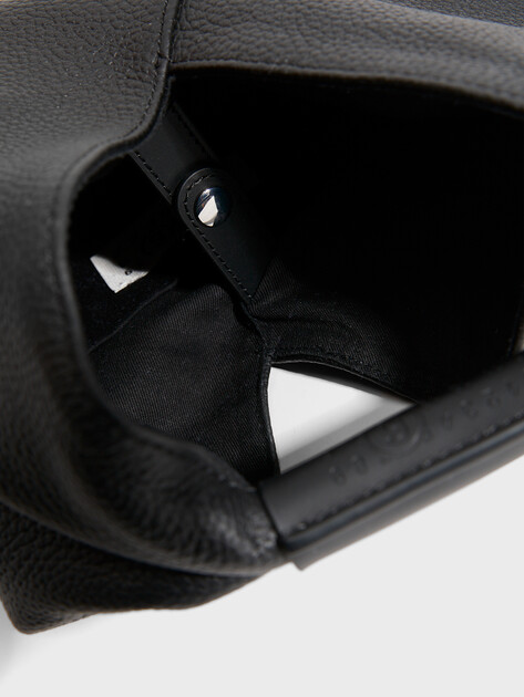 Женский шоппер MM6 MAISON MARGIELA SMALL JAPANESE HANDBAG, Артикул S54WD0043, черный | 3199530. Ракурс 5 Женский шоппер MM6 MAISON MARGIELA SMALL JAPANESE HANDBAG, Артикул S54WD0043, черный | 3199530. Ракурс 5