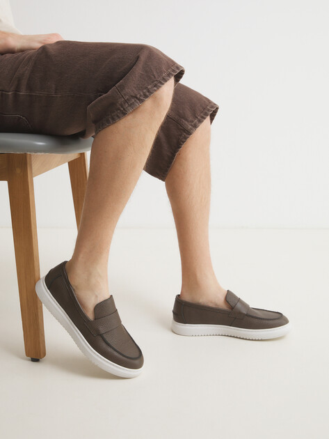 Мужские лоферы TENDANCE, Артикул YS-M2095-06, зелено-коричневый | 3284030. Ракурс 2