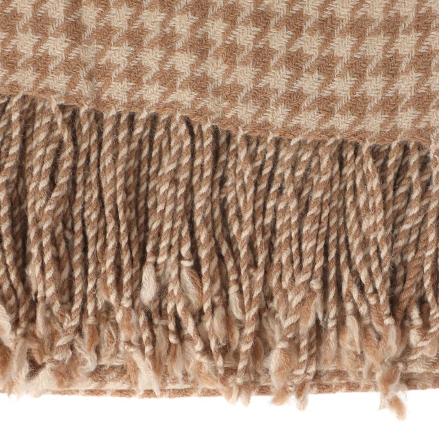 Плед 1.3x1.7м MAISON DAVID Camel hair houndstooth blanket, Артикул CKBXXT-QNG 130*170, бежевый | 3297028. Ракурс 2