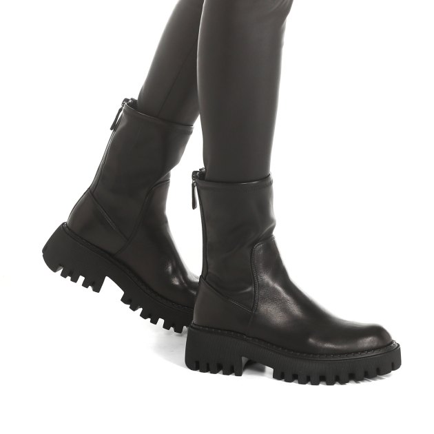 Женские полусапоги EASY BY LORIBLU, Артикул 4TL024, черный | 3297395. Ракурс 4