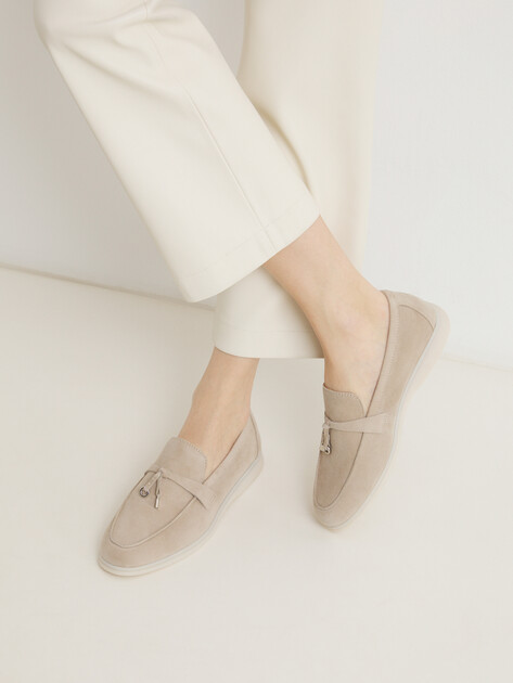 Женские лоферы TENDANCE, Артикул 432055-13A-W-S, серовато-бежевый | 3393388. Ракурс 2 Женские лоферы TENDANCE, Артикул 432055-13A-W-S, серовато-бежевый | 3393388. Ракурс 2