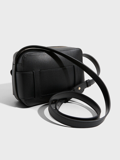 Женская сумка через плечо кросс-боди ARMANI EXCHANGE SUSY, Артикул 942699, черный | 3398569. Ракурс 5