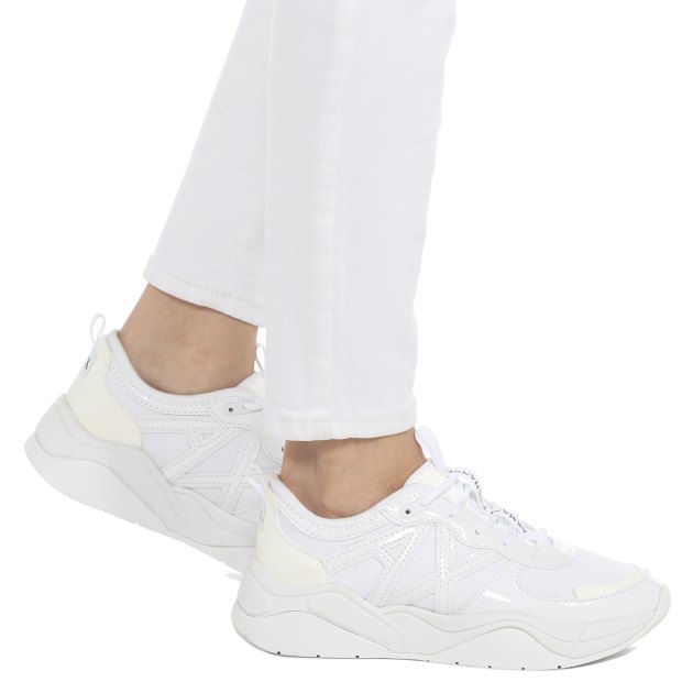 Женские кроссовки ARMANI EXCHANGE CHER, Артикул XDX039, белый | 3401136. Ракурс 8