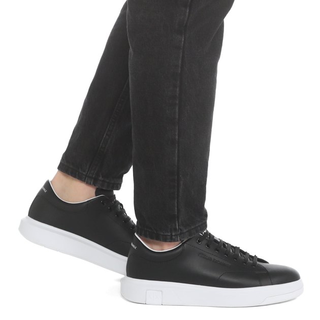 Мужские кеды ARMANI EXCHANGE VENICE, Артикул XUX123, черный | 3401211. Ракурс 4