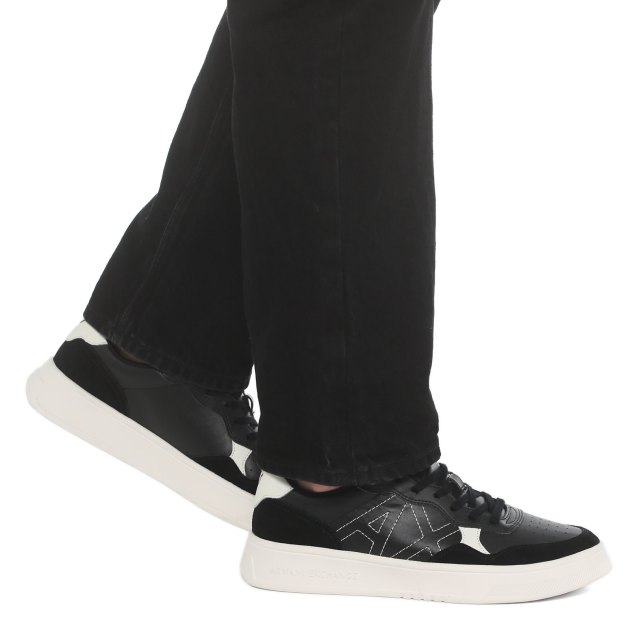 Мужские кеды ARMANI EXCHANGE SEATTLE, Артикул XUX148, черный | 3401218. Ракурс 4