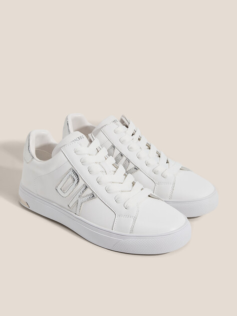 Женские кеды DKNY ABENI LACE UP SNEAKER, Артикул K1300916, белый | 3419538. Ракурс 2
