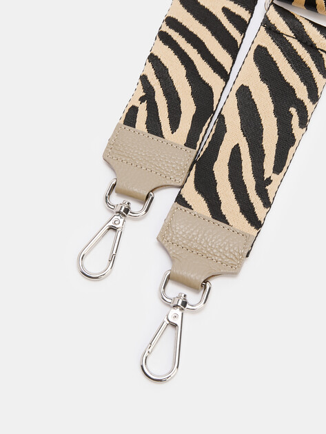 Женский ремень для сумки 114х5 см. DIVA`S BAG Zebra, Артикул A10212, анималистичный принт | 3450199. Ракурс 2 Женский ремень для сумки 114х5 см. DIVA`S BAG Zebra, Артикул A10212, анималистичный принт | 3450199. Ракурс 2