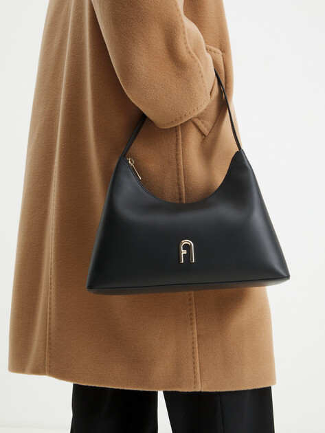 Женская сумка  FURLA, Артикул FURLA DIAMANTE S SHOULDER BAG, черный | 3508261. Ракурс 2