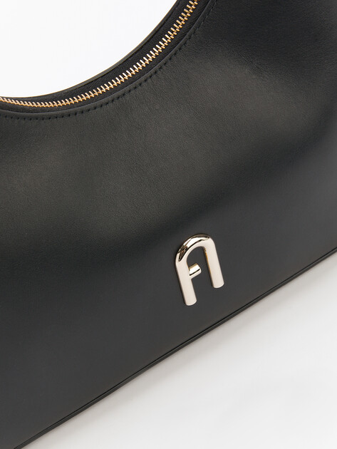 Женская сумка  FURLA, Артикул FURLA DIAMANTE S SHOULDER BAG, черный | 3508261. Ракурс 3