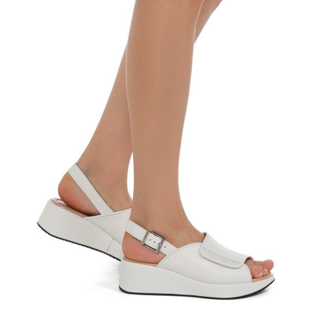 Босоножки TENDANCE, Артикул YS-9627L-7, белый | 3540320. Ракурс 4