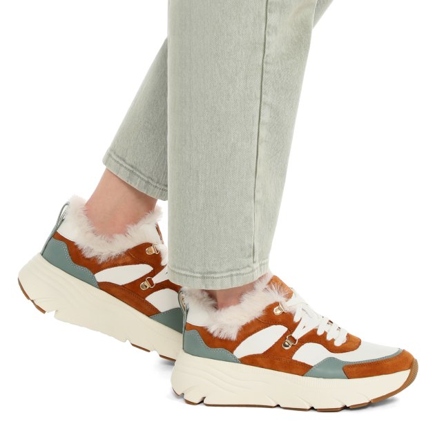 Женские кроссовки GEOX D DIAMANTA, Артикул D36UFC, оранжево-коричневый | 3547884. Ракурс 4