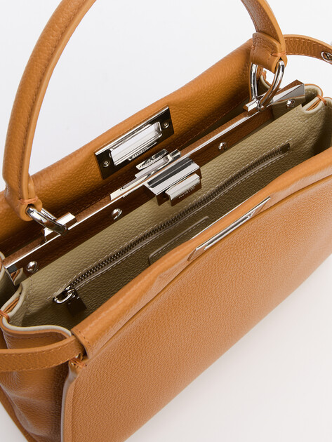 Женская сумка с ручкой CALZETTI VERA MINI, Артикул VERA MINI, светло-оранжевый | 3587955. Ракурс 6 Женская сумка с ручкой CALZETTI VERA MINI, Артикул VERA MINI, светло-оранжевый | 3587955. Ракурс 6