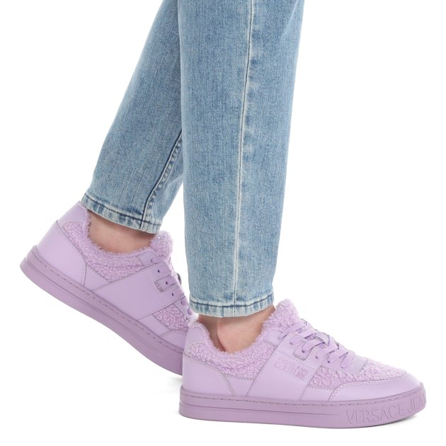 Женские кеды VERSACE JEANS COUTURE COURT 88, Артикул 75VA3SK6, сиреневый | 3593715. Ракурс 4