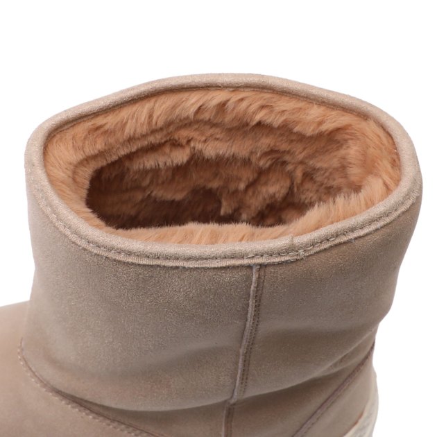 Женские угги LOVE MOSCHINO NEW TASSEL, Артикул JA15785H, бежевый | 3600844. Ракурс 2