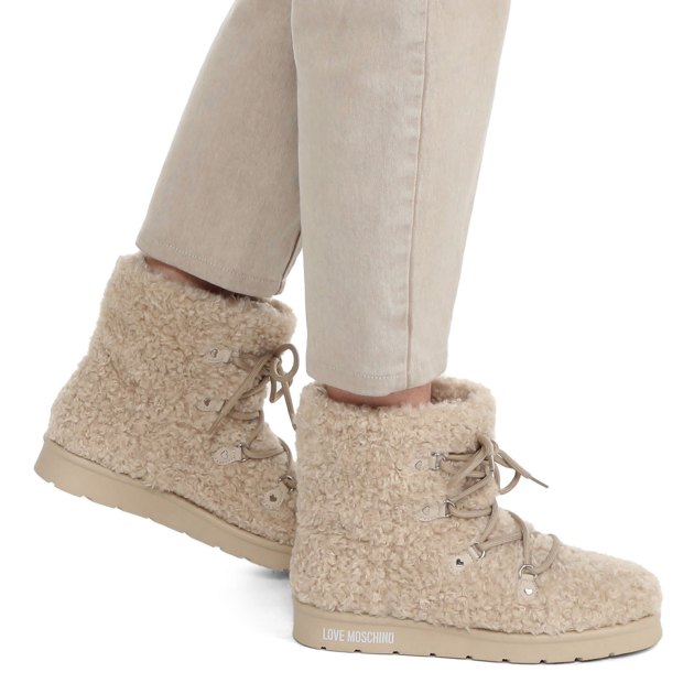 LOVE MOSCHINO WINTER BOOT JA24443H 3600902