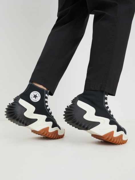 Высокие кеды CONVERSE RUN STAR MOTION CANVAS PLATFORM, Артикул 171545, черный | 3700801. Ракурс 2