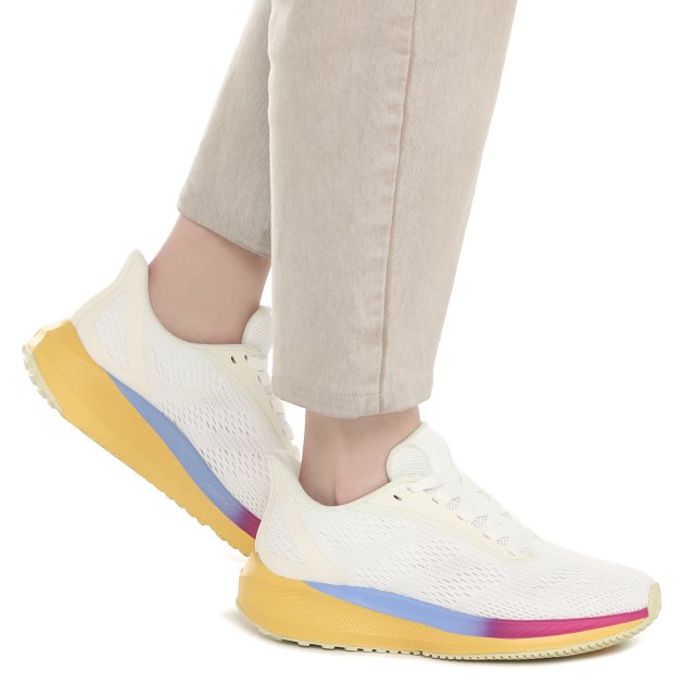 Женские кроссовки TENDANCE, Артикул FJ-2393-10F-01, белый | 3702450. Ракурс 4 Женские кроссовки TENDANCE, Артикул FJ-2393-10F-01, белый | 3702450. Ракурс 4