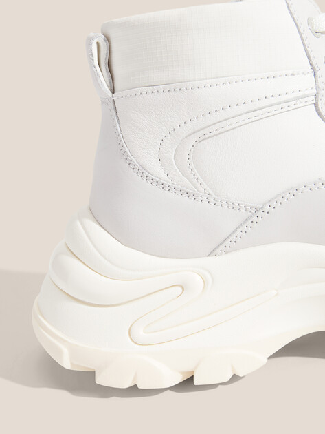 Женские высокие кроссовки TENDANCE, Артикул AN8683-2, белый | 3706575. Ракурс 3