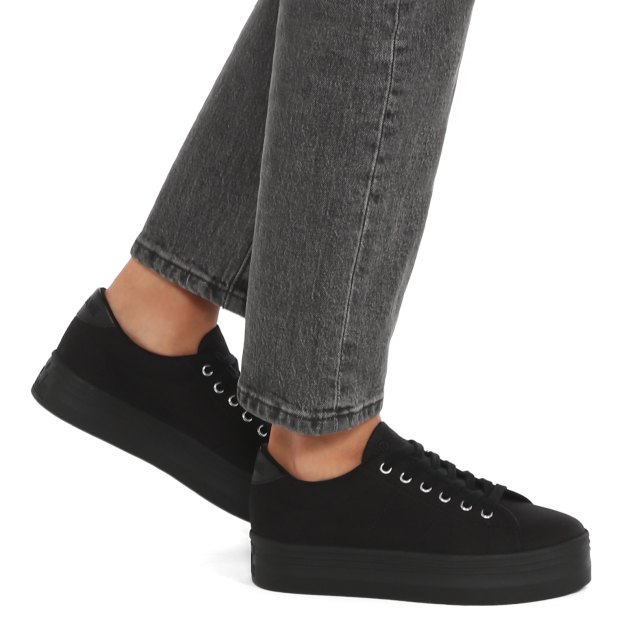 No name plato sneaker best sale