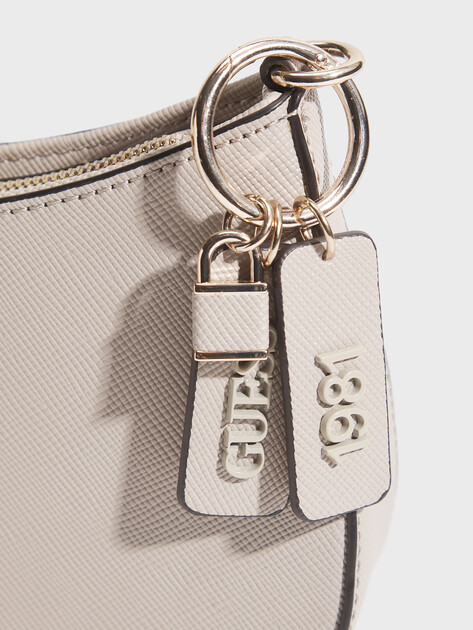 Женская сумка  GUESS NOELLE TOP ZIP SHOULDER BAG, Артикул HWZG7879180, серо-бежевый | 3811212. Ракурс 3