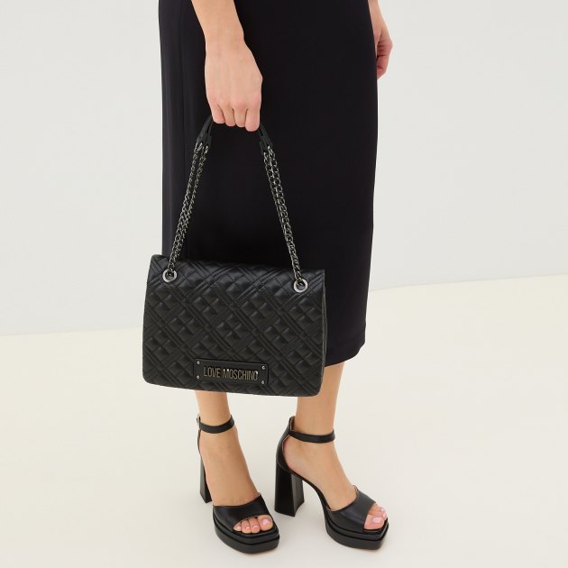 Женская сумка на плечо LOVE MOSCHINO QUILTED BAG, Артикул JC4014PP SS24, черный | 3815396. Ракурс 1