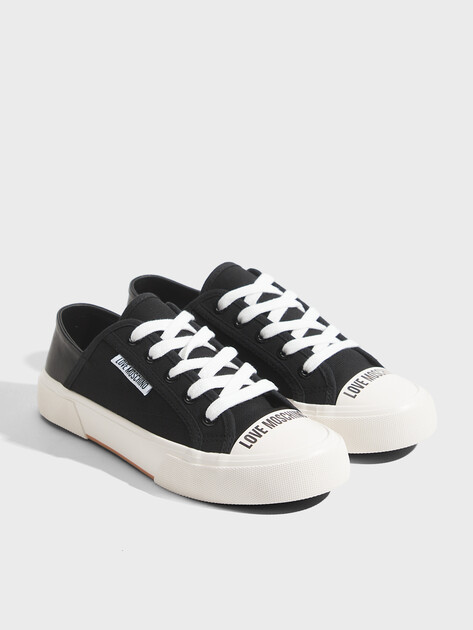 Женские кеды LOVE MOSCHINO POP LOVE, Артикул JA15132G SS24, черный | 3816961. Ракурс 3