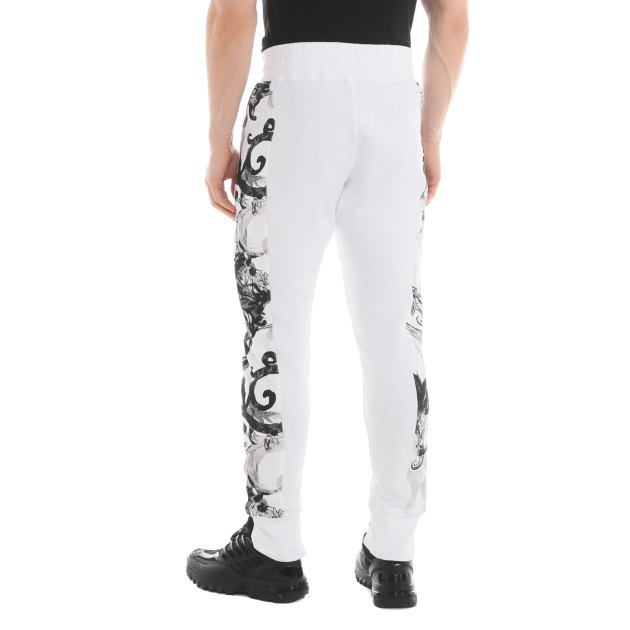 Мужские брюки VERSACE JEANS COUTURE, Артикул 76GAA3C0, белый | 3818642. Ракурс 5