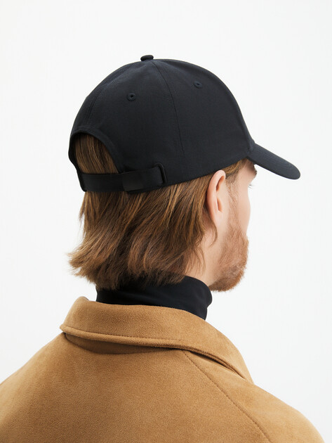 Calvin klein snapback discount