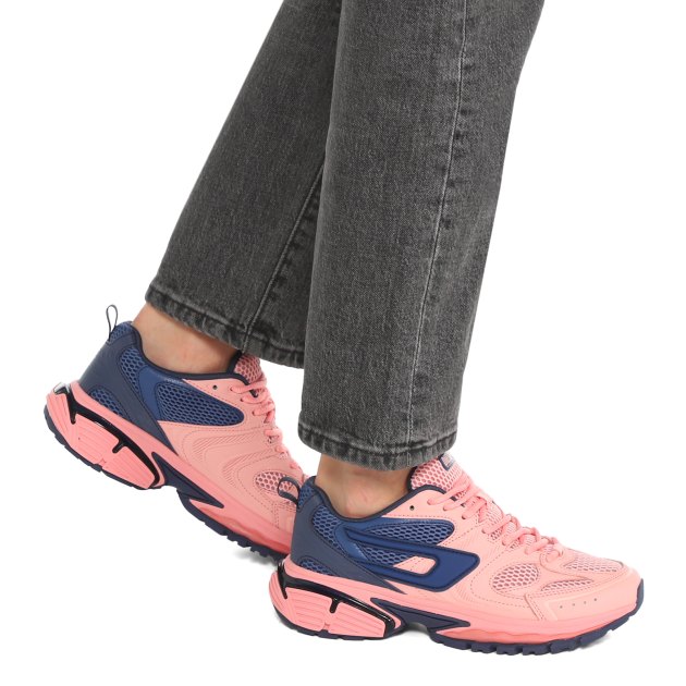 Женские кроссовки DIESEL SERENDIPITY PRO, Артикул Y03074, розовый | 3859100. Ракурс 4