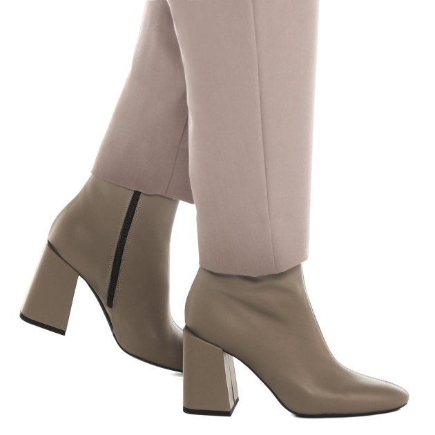 Ботильоны FURLA FURLA BLOCK, Артикул YD33FBK, серо-коричневый | 3868335. Ракурс 4