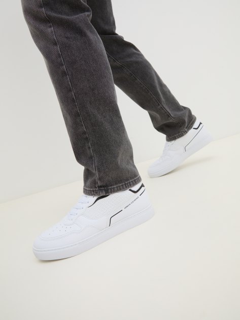Мужские кеды ARMANI EXCHANGE PARIS, Артикул XUX199, белый | 3884953. Ракурс 2