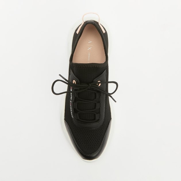 Женские кроссовки ARMANI EXCHANGE CHER, Артикул XDX151, черный | 3885001. Ракурс 2 Женские кроссовки ARMANI EXCHANGE CHER, Артикул XDX151, черный | 3885001. Ракурс 2