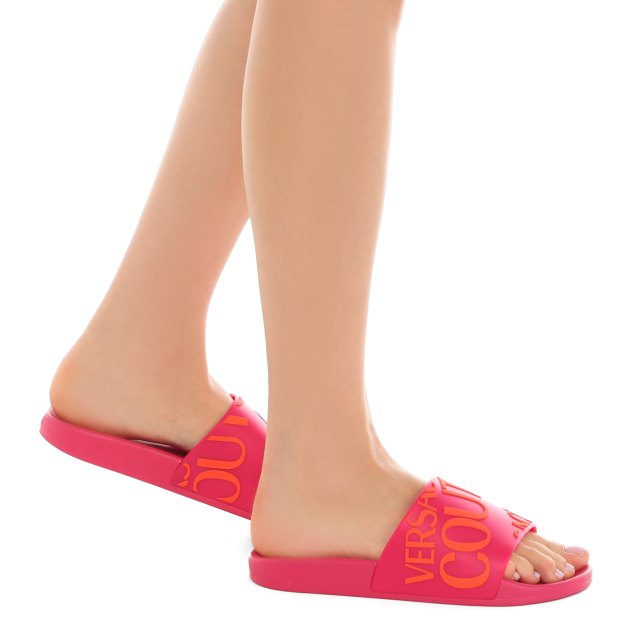 Женские сланцы VERSACE JEANS COUTURE SHELLY, Артикул 76VA3SQ1, розовый | 3904377. Ракурс 4