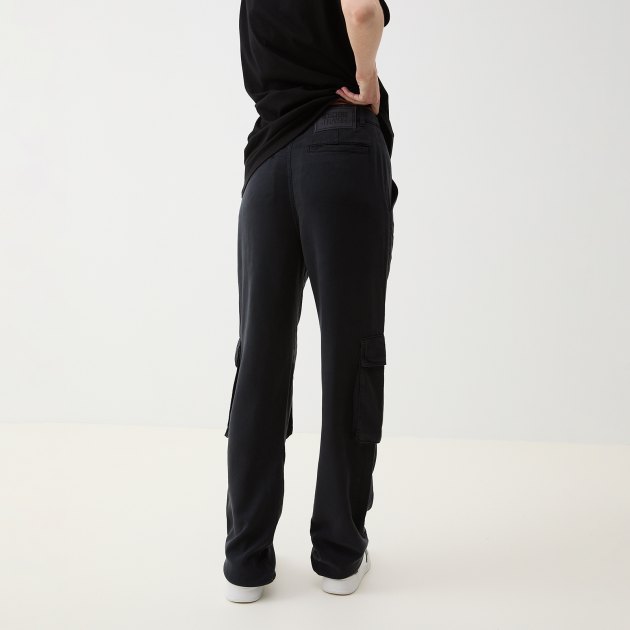 Женские брюки карго MO5CH1NO JEANS WHITE BLACK.. AND MORE, Артикул 0335 M, черный | 3931989. Ракурс 5