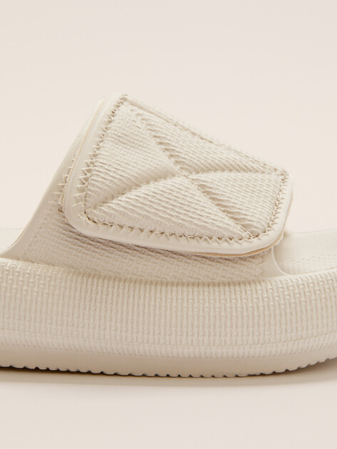 Женские сланцы TENDANCE, Артикул HVJ-Y2112029, серо-бежевый | 3943718. Ракурс 6