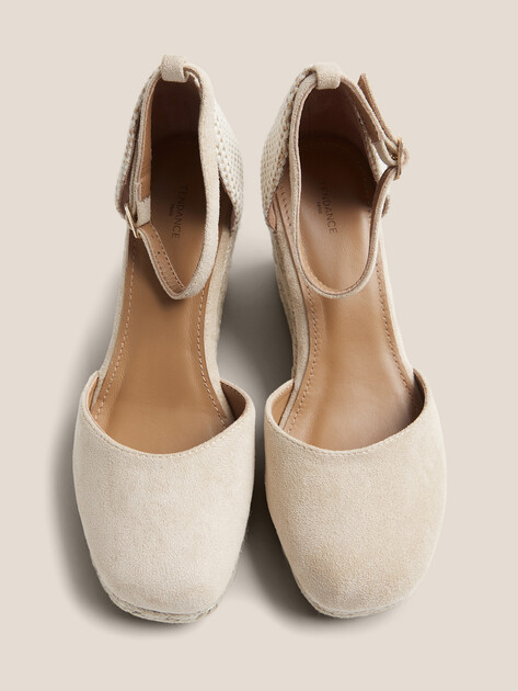 Босоножки TENDANCE, Артикул FR60-70, бежевый | 3948790. Ракурс 4